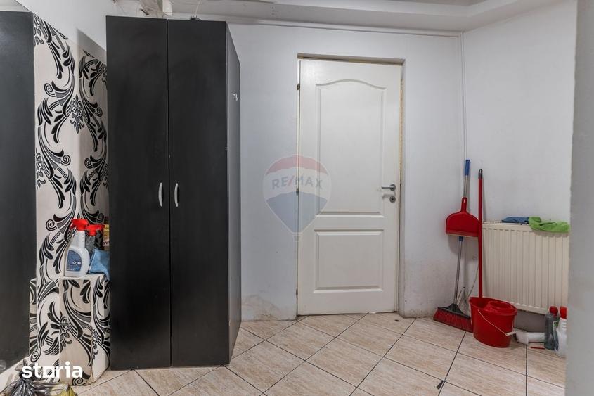 Spațiu comercial, de 50 mp, în Zorleni
