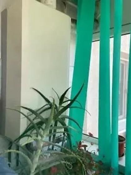 Apartament cu 3 camere decomandat în Buzaului