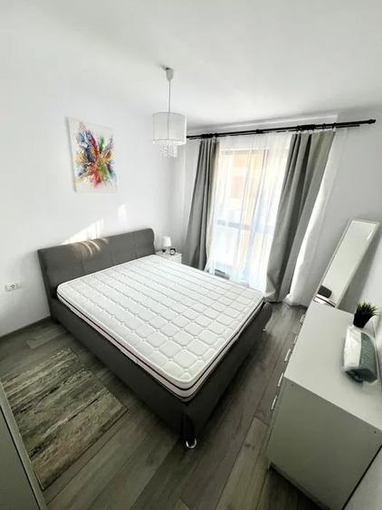 Apartament cu 2 camere decomandat, mobilat în Drumul Taberei