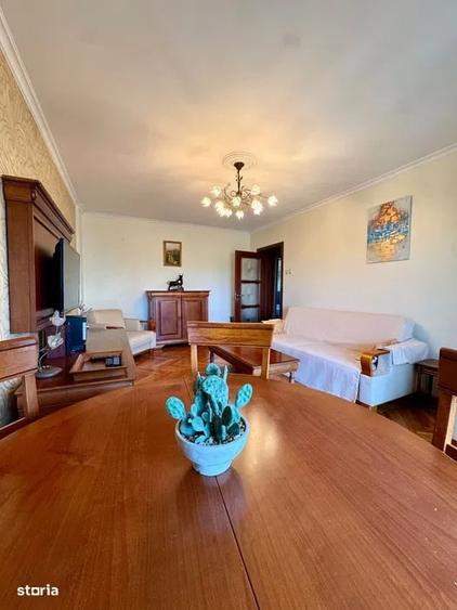 Apartament cu 2 camere decomandat, mobilat în Unirii — fotografia 3