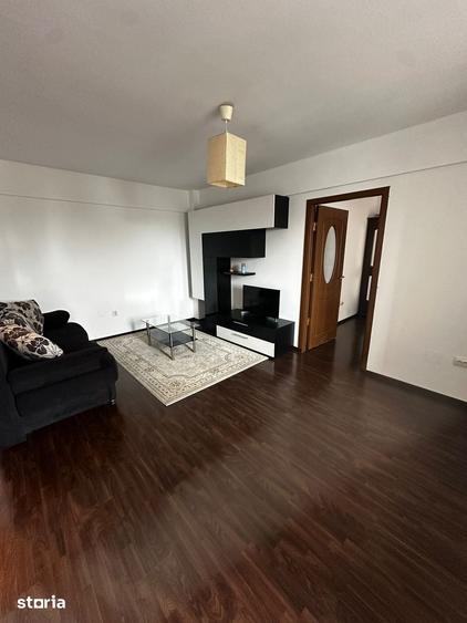 Apartament cu 2 camere semidecomandat în Obcini