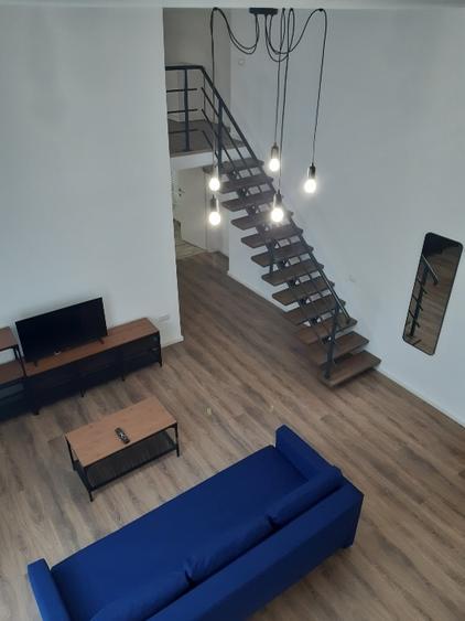 Apartament cu 4 camere decomandat, mobilat în Mogoșoaia