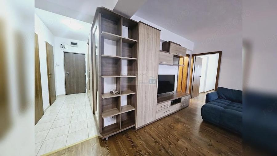 Apartament cu 3 camere semidecomandat în Nufărul