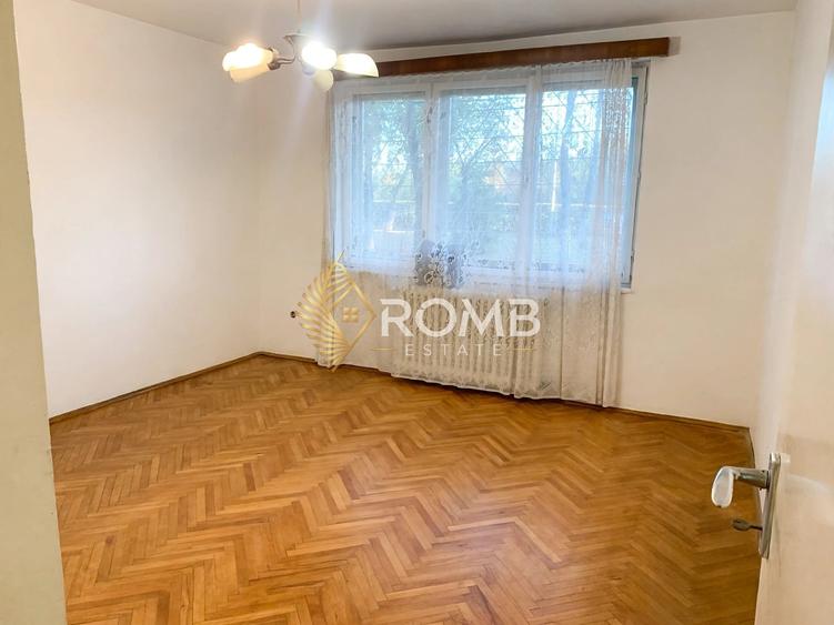 Apartament cu 3 camere decomandat în Gheorgheni