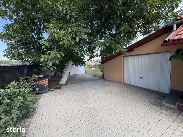 Casă cu 3 camere cu Teren 1483 Mp în Moftin