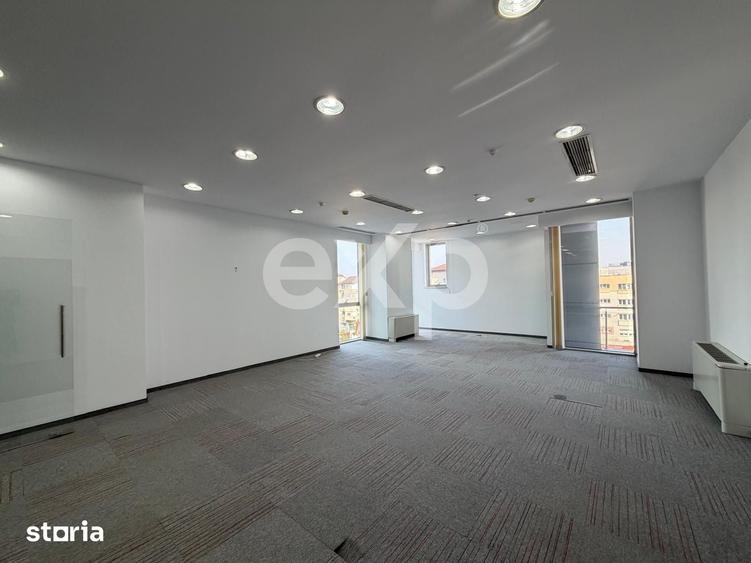 Spațiu comercial, de 299.7 mp, în Băneasa