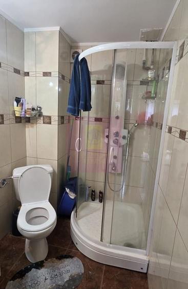 Apartament 2 camere de vanzare in Sinaia - 13