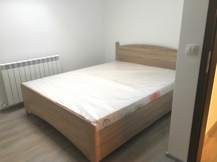 Apartament cu 3 camere semidecomandat în Valea Lupului