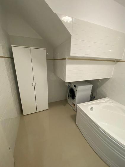 Casă cu 3 camere cu Teren 52 Mp în Prelungirea Ghencea