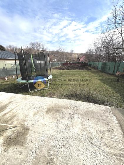 Casă individuală cu 2 camere cu Teren 800 Mp în Ciritei