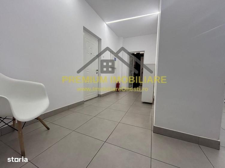 Spațiu comercial, de 90 mp, în Central