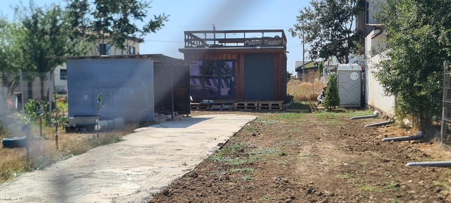 Spațiu comercial, în Schitu