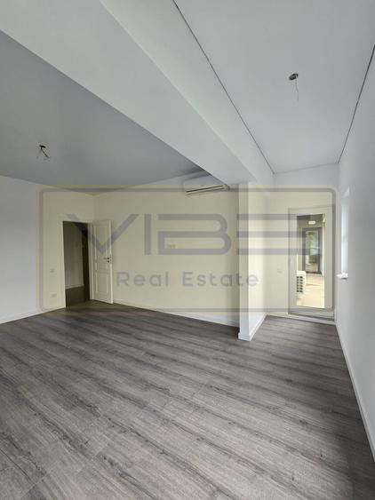 Apartament cu 3 camere decomandat în Tătărași