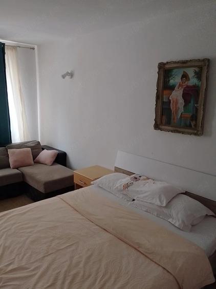 Casă cu 3 camere cu Teren 400 Mp în Nord