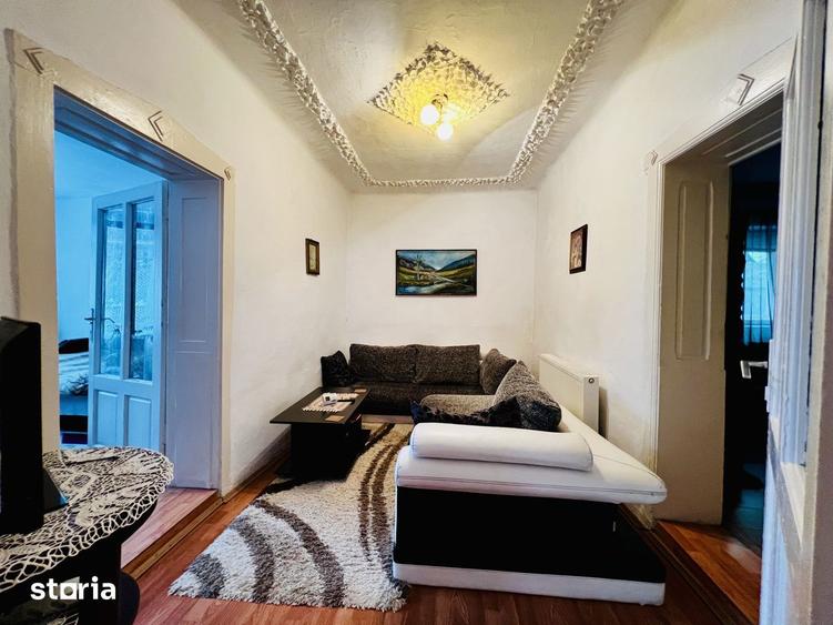 Casă cu 4 camere cu Teren 900 Mp în Mircea cel Bătrân