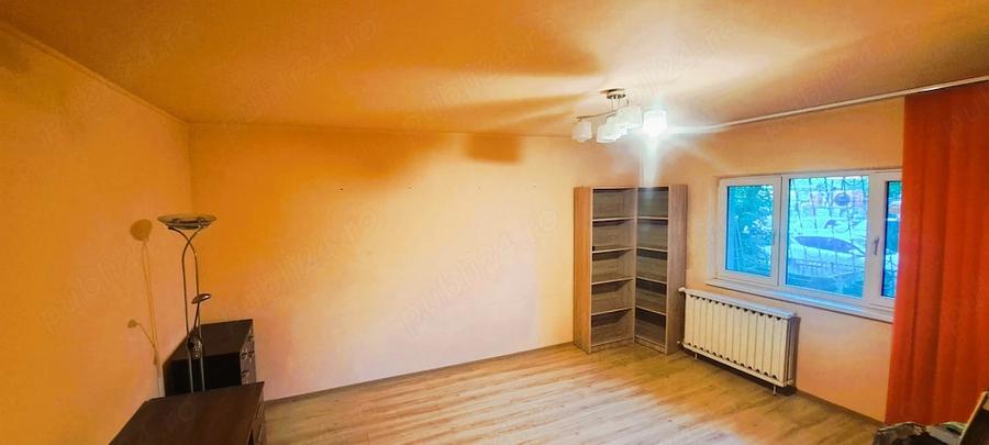 Apartament cu 3 camere decomandat în 13 Septembrie