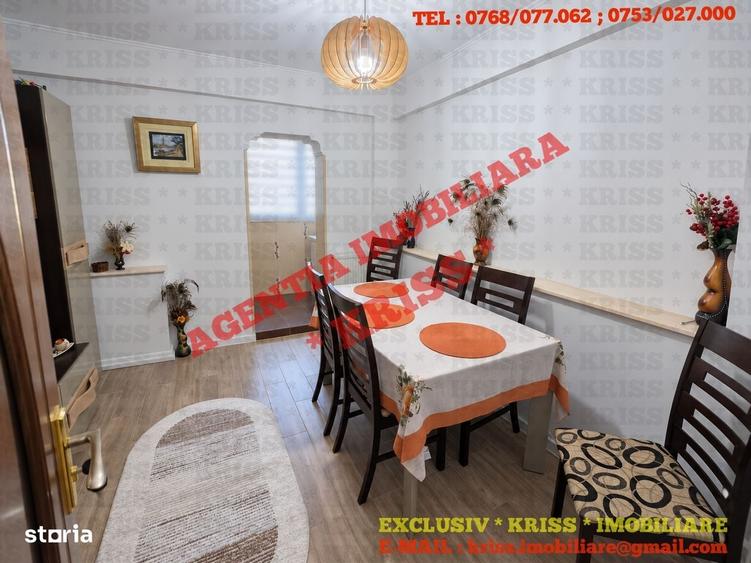 Apartament cu 3 camere decomandat în Popa Șapcă
