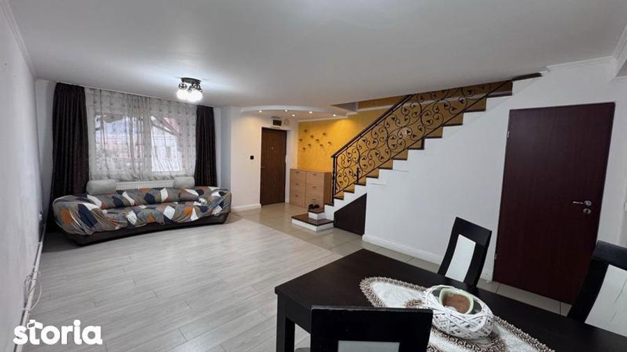 Apartament cu 4 camere în Central