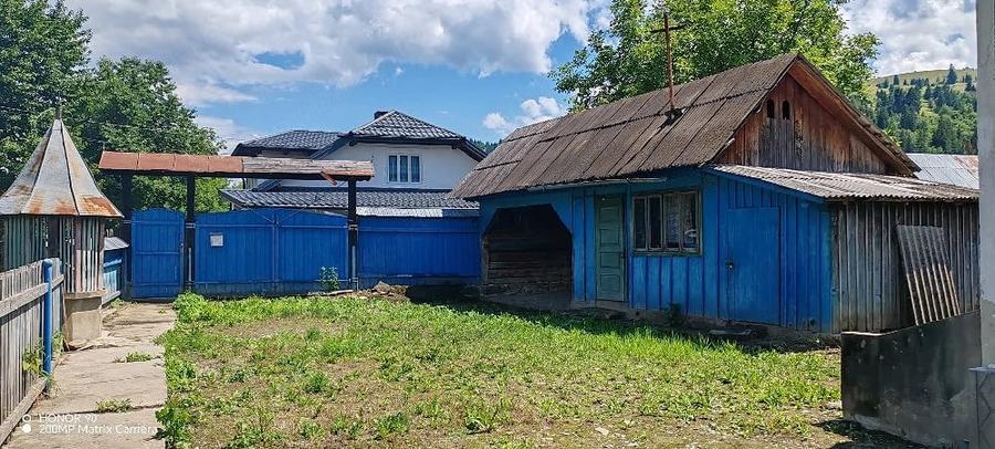 Casă cu 2 camere cu Teren 1766 Mp în Pârâul Pântei