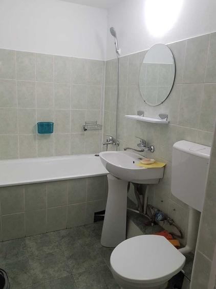 Apartament cu 2 camere decomandat în Zorilor