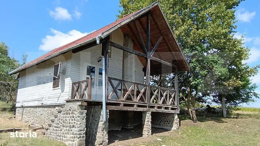 Casă cu 3 camere cu Teren 18449 Mp în Glodeni