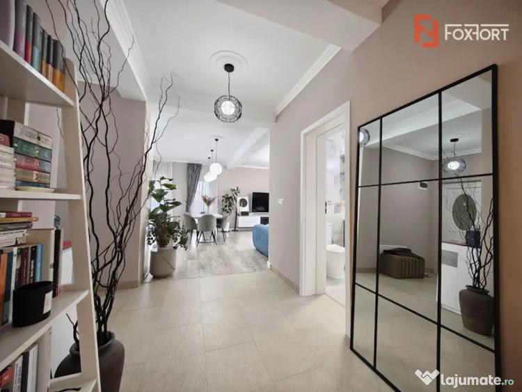 Apartament cu 3 camere decomandat în Girocului