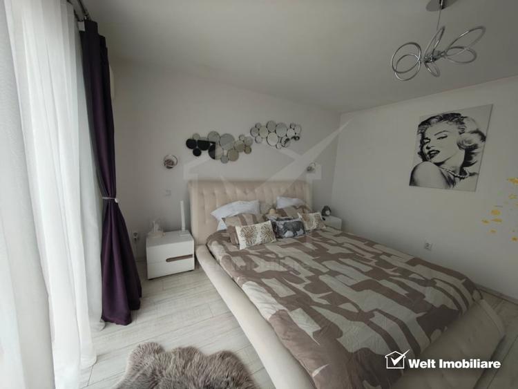 Duplex cu 4 camere cu Garaj în Florești