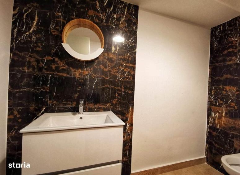 Apartament cu 3 camere decomandat în Galata