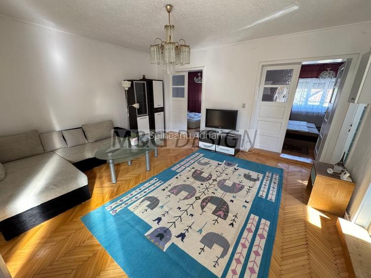 Oportunitate de investiție- Apartament cu 4 camere la et 1 la vila P+1