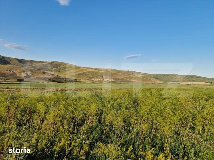 Teren de 4833 mp, în Cojocna