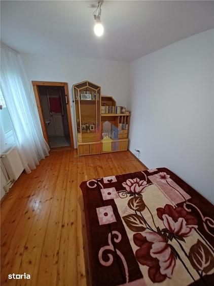 Vila P+2 Centru Vechi 286mpconstruiti din caramida cu 350mp teren - 12