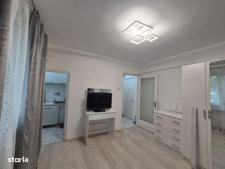 Garsonieră în Domenii