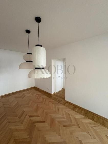 Apartament cu 2 camere decomandat în Primăverii