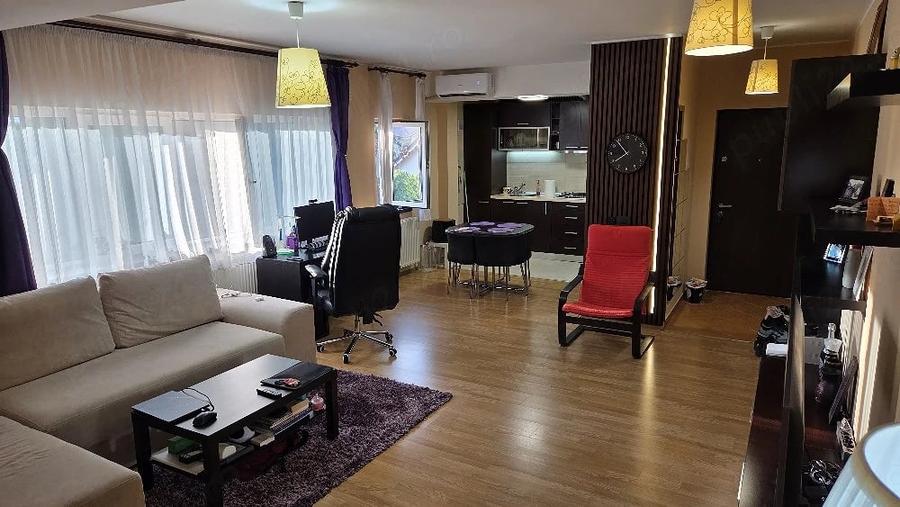 Apartament cu 2 camere semidecomandat în Titan