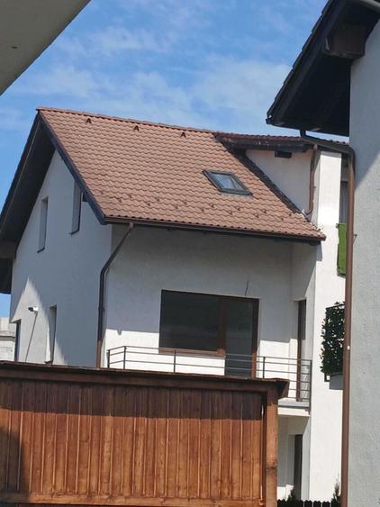 Apartament cu 2 camere decomandat în IAR