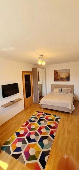 Apartament cu 2 camere decomandat în Sebastian