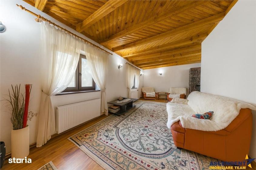 Casă cu 4 camere cu Teren 660 Mp în Rucăr