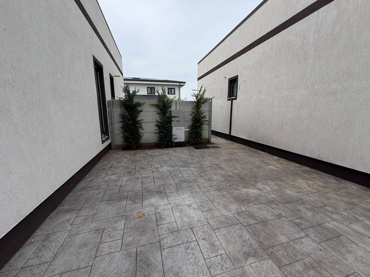Casă individuală cu 3 camere cu Teren 270 Mp în Clinceni