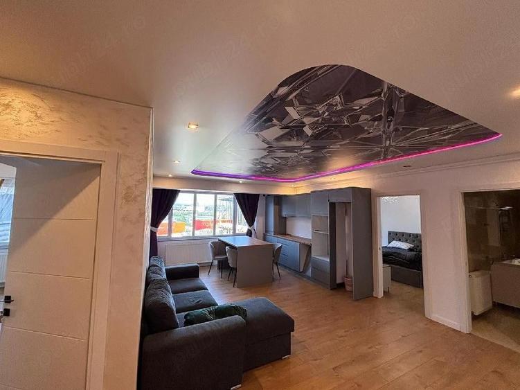 Apartament cu 3 camere decomandat în Central