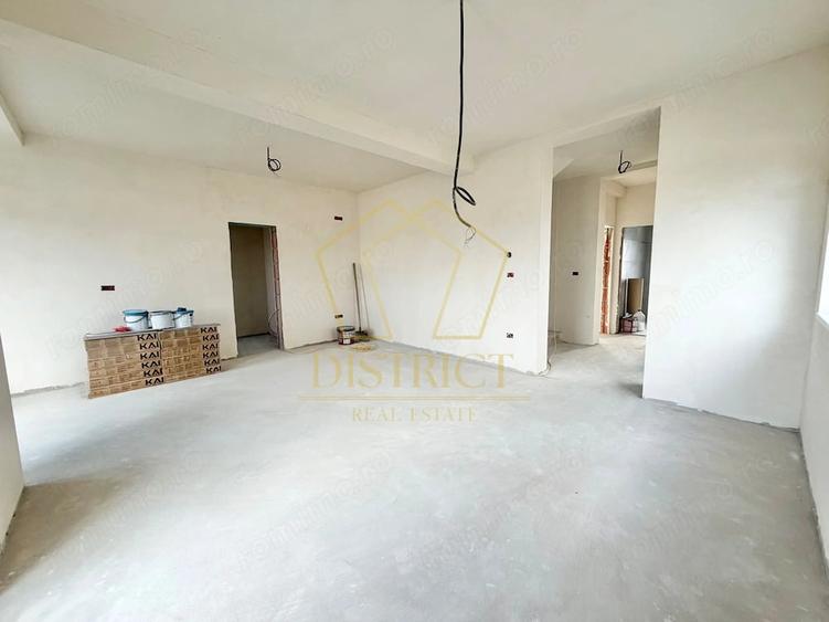 Casă cu 4 camere cu Teren 275 Mp în Urseni