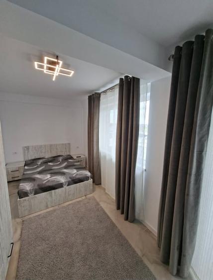 Apartament cu 2 camere decomandat, mobilat în Exterior Est