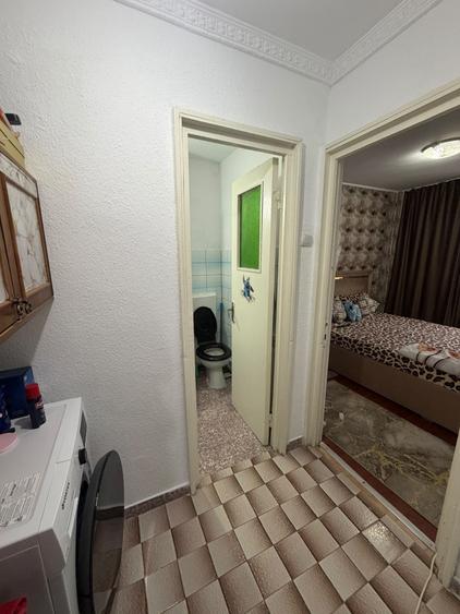 Apartament cu 3 camere semidecomandat în Hipodrom