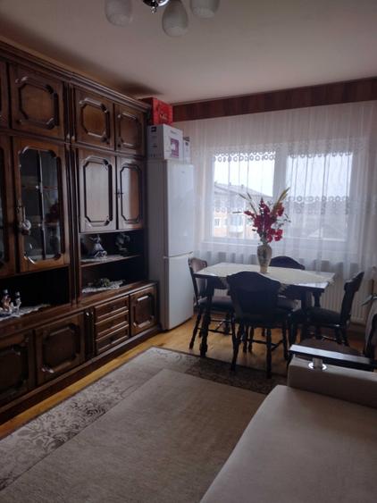 Apartament cu 3 camere decomandat în Ultracentral