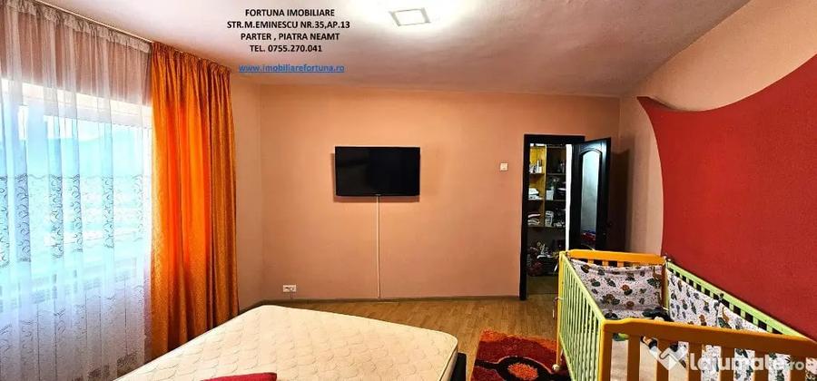 Apartament 3 camere decomandate, cu boxa si loc parcare, zona 1 Mai - 14