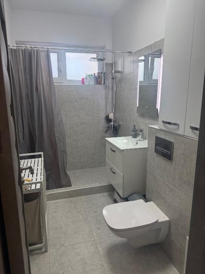Apartament cu 2 camere decomandat, mobilat în Viile Noi