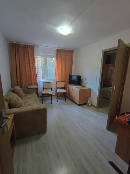 Apartament cu 2 camere semidecomandat în Tomis Nord