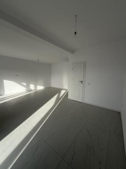 Duplex cu 4 camere cu Teren 350 Mp în Remetea Mare