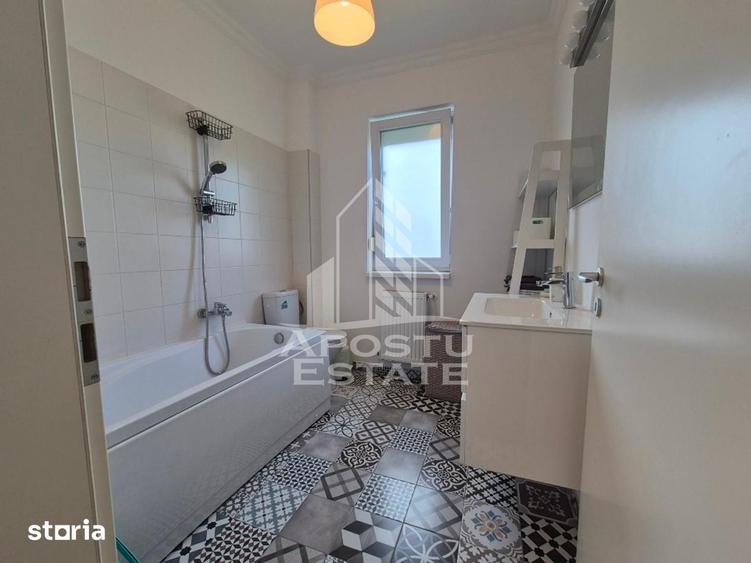 Apartament cu 3 camere, mobilat în Giroc