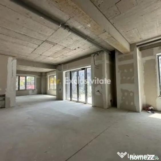 Spațiu comercial, de 90 mp, în Ultracentral