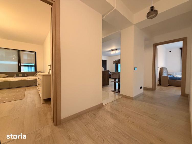 Apartament cu 3 camere în Decebal